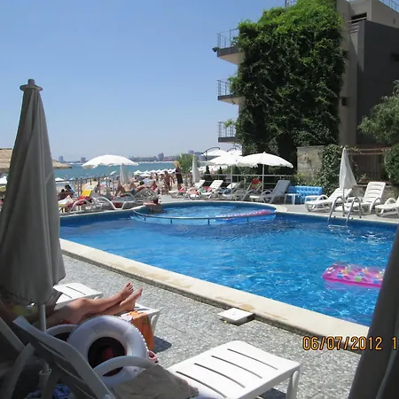 Sunny Bay Ξενοδοχείο με διαμερίσματα
