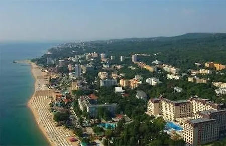 Sunny Bay Солнечный берег