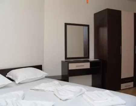 Apartahotel Sunny Bay 3*