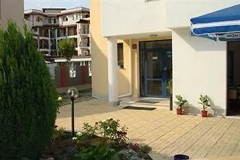 阳光海岸公寓式酒店 3*