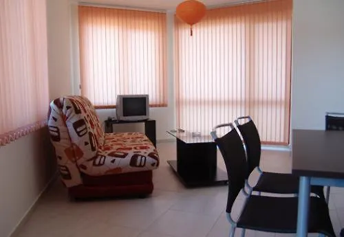 阳光海岸公寓式酒店 3*